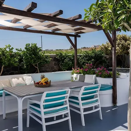 East Side * Βούρβουλος