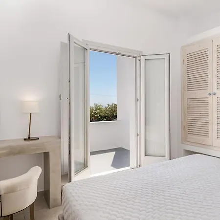 East Side Vourvoúlos