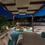 Villa East Side